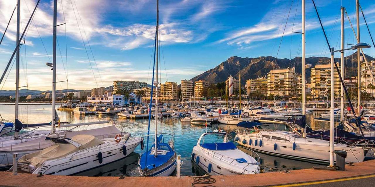 Marbella First Line Beach Exteriör bild